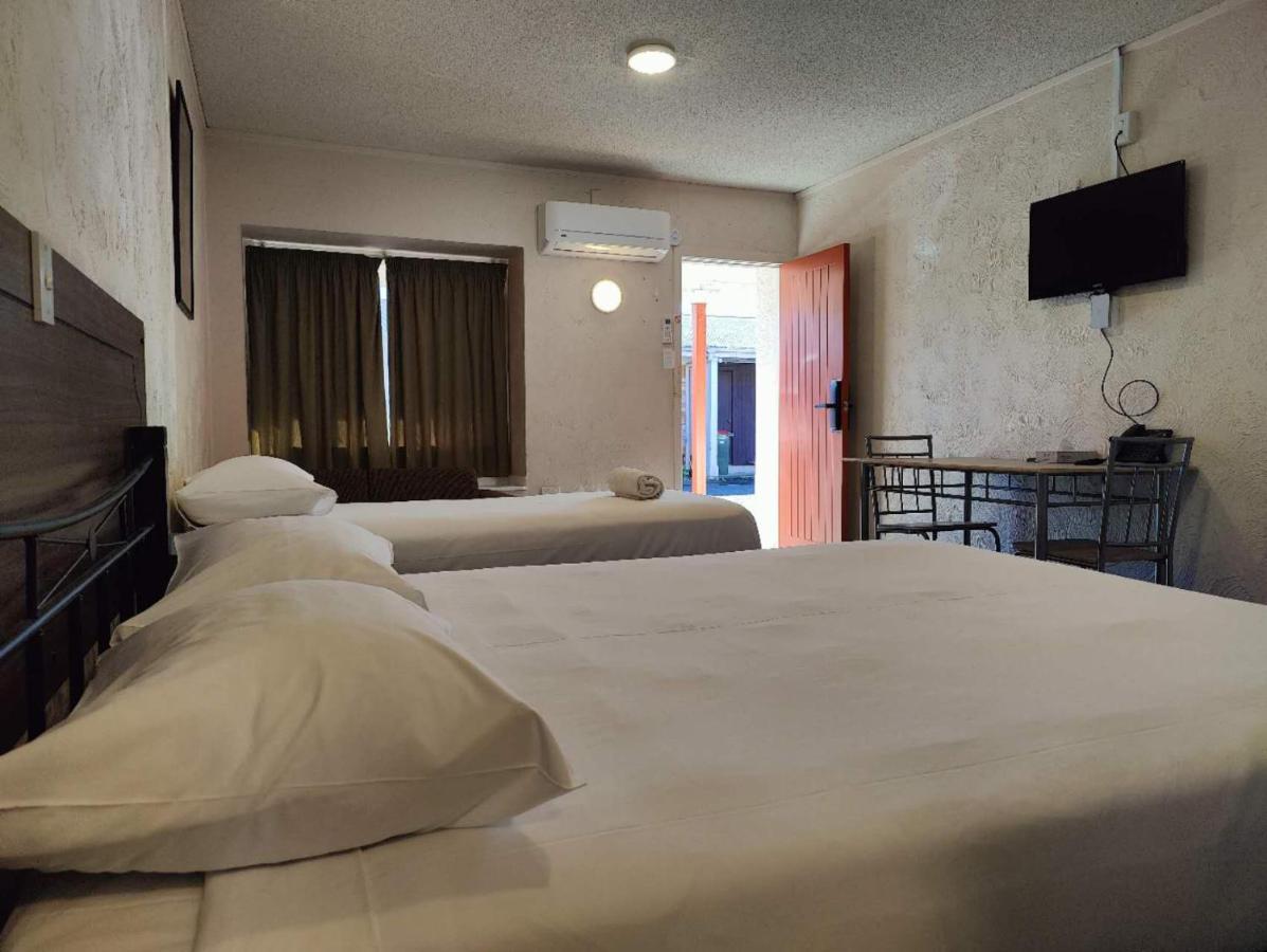 Kings Court Motor Lodge Hamilton Buitenkant foto