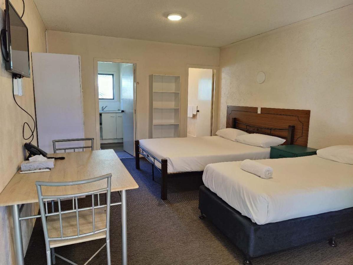 Kings Court Motor Lodge Hamilton Buitenkant foto